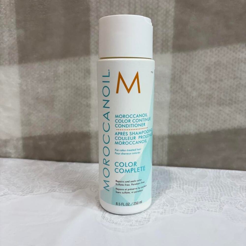 Moroccanoil color continue conditioner haircare
